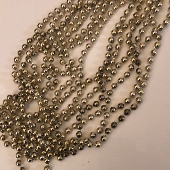 SET of 6 packs of Gold Bead Garlands - Picture 9 of 16